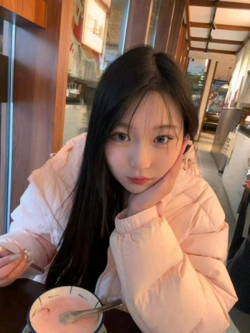 李云朵的照片