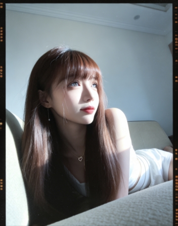 尤娜o的照片