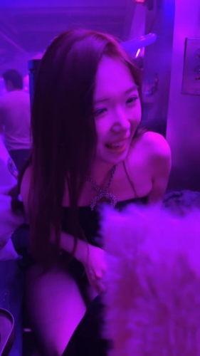 甜甜呀呀呀啦的照片