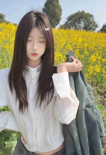严七七的照片