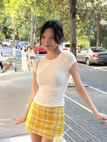 许婉儿的照片