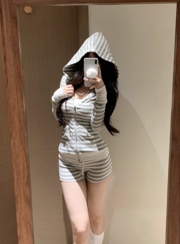 若曦111的照片