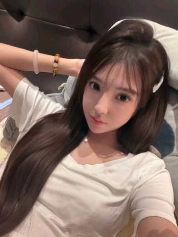 Yuqi的照片