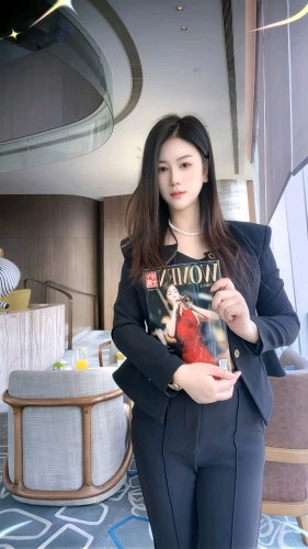 气质OL御姐的照片