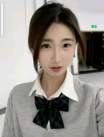 每天都吃小龙虾的照片