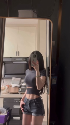 小璐很乖的照片