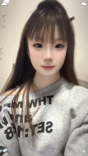 严七七的照片