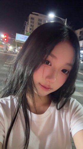 吖吖r186的照片