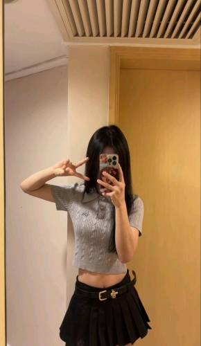 安娜不安分的照片