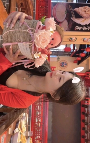 小怡乖乖的照片