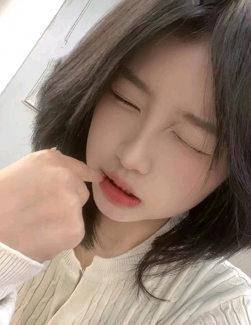 芯昕很甜的照片