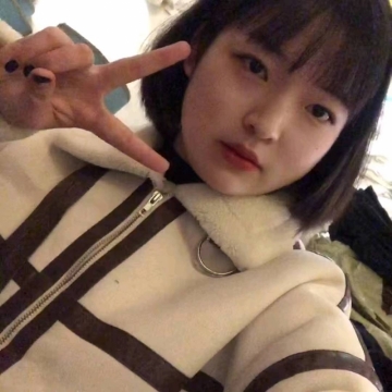 茹偌初见的照片