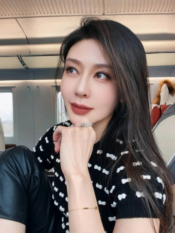 薇薇安娜。的照片