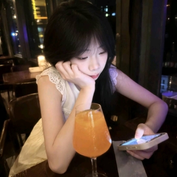 泡泡ovo的照片