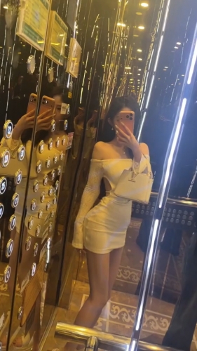 超级纯欲款陳紫軒的照片