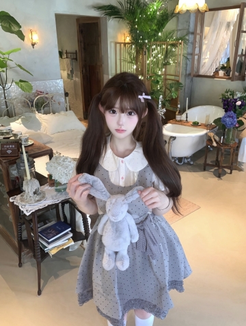 敬业的小秘书的照片