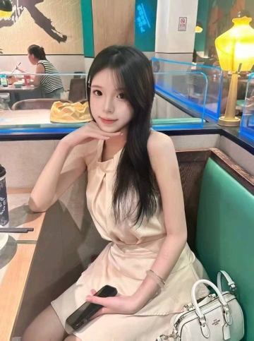 淡若清清的照片