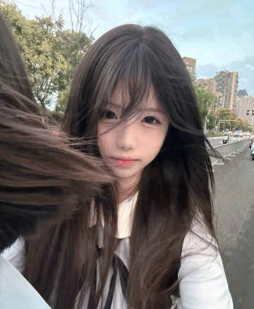 顾盼盼的照片