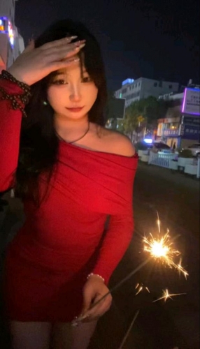 猫猫不爱睡的照片