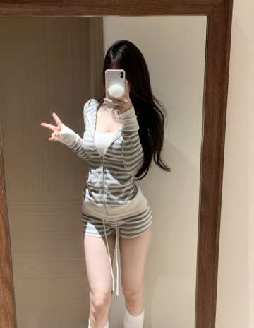 若曦111的照片