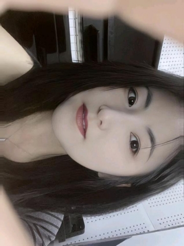 抚琴望月的照片
