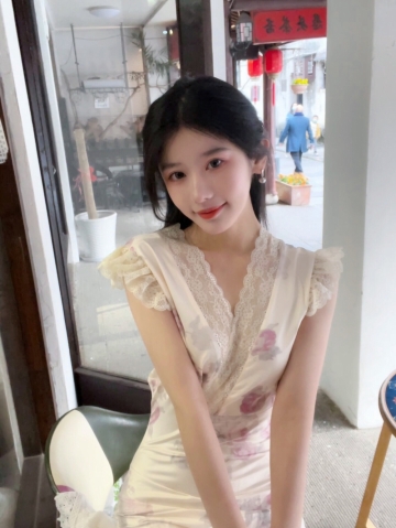 八九不离十n178的照片