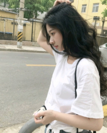 林鹿的照片
