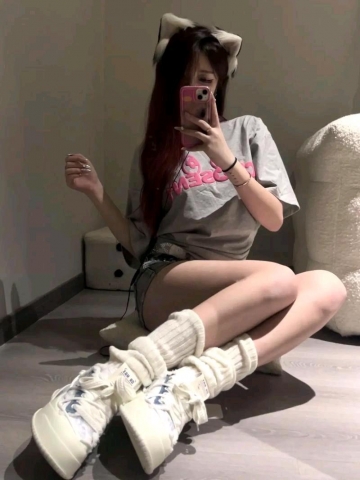 小雨饱饱的照片