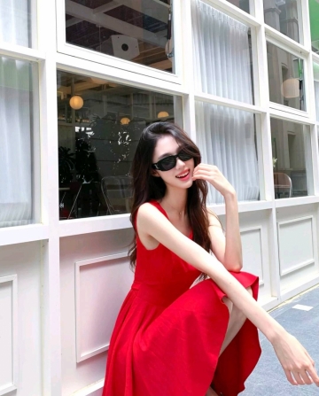 黑不溜秋的照片