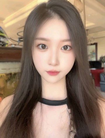 小红帽猫的照片