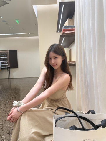 猫系女友的照片