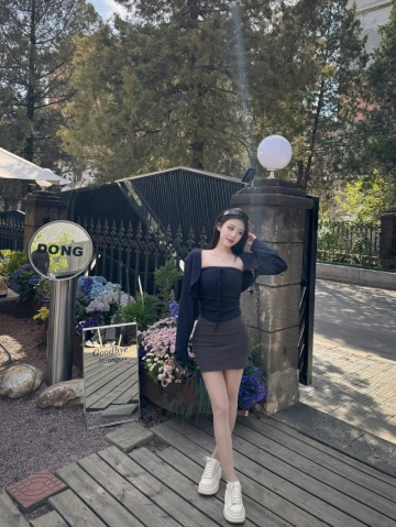 我给空气撒个娇的照片