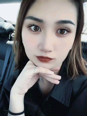 林怡儿的照片