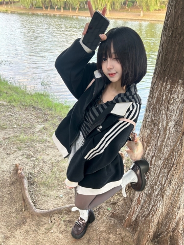 唯洛的照片