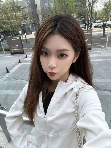 露露l的照片