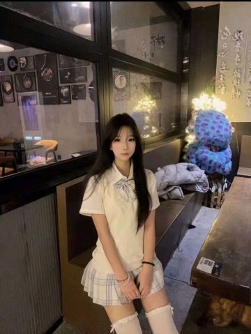 茹茹不小心的照片