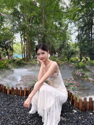 锦鲤附体小妹崽的照片