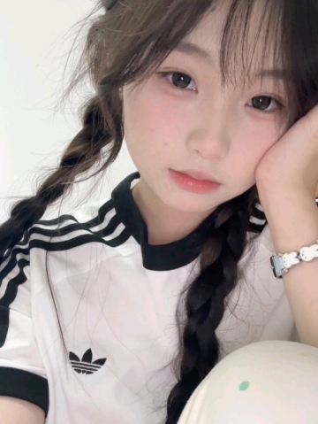琪琪爱吃糖的照片