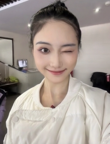 小兰a的照片