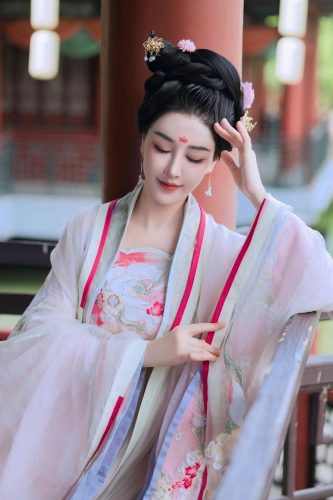 娜娜不吃香菜的照片