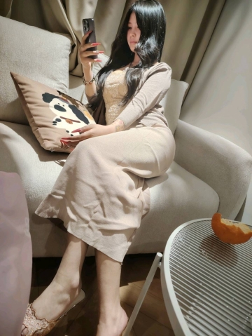 小怡乖乖的照片