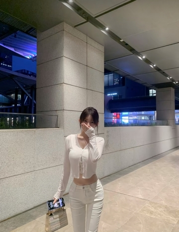 猫系女友的照片