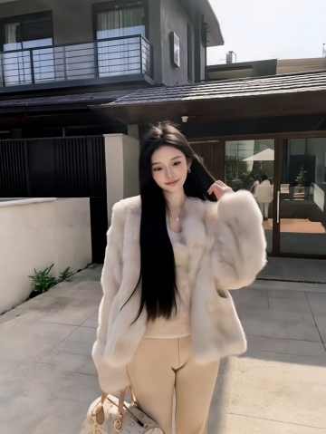 d柳如烟的照片