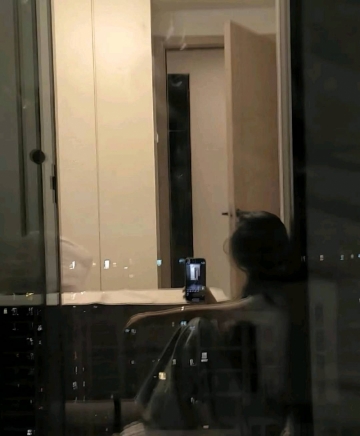 蝴蝶结妹妹的照片