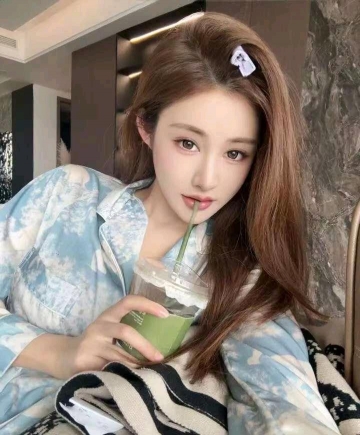以我浮梦的照片