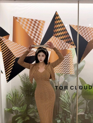 美奈子的照片