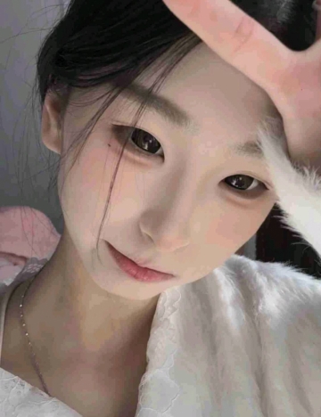 韩琳琳的照片