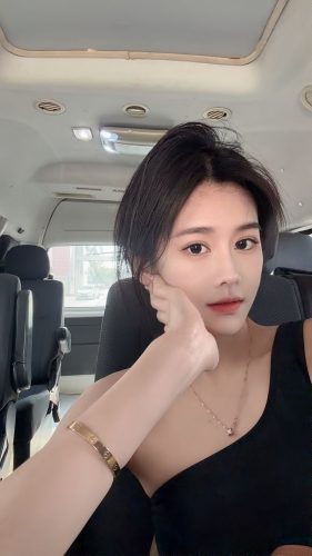 姚瑶的照片