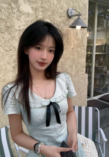小夜时雨的照片