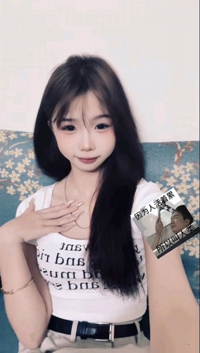 小蕾蕾啊的照片